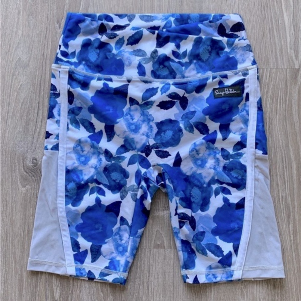 Savage Babe Size Small Blue Floral Biker Shorts with Mesh on the Sides NWOT